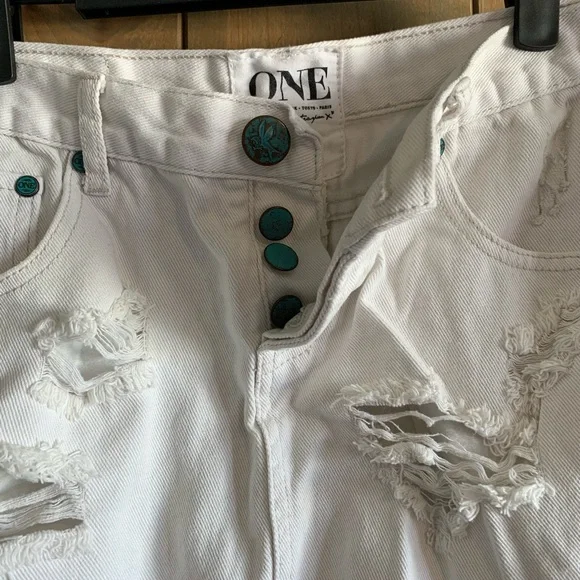 One teaspoon white skirt - Picture 6 of 11